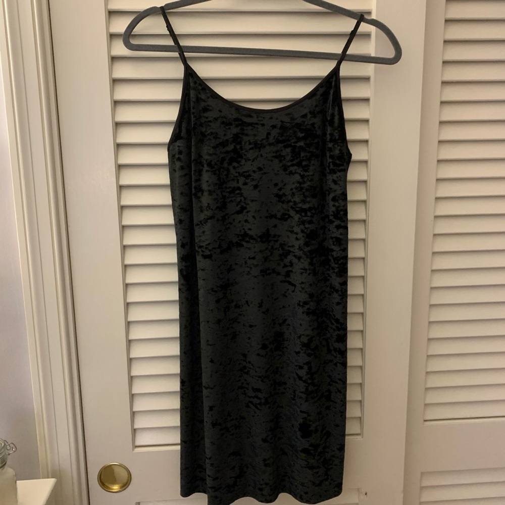 Victoria’s Secret velvet slip dress